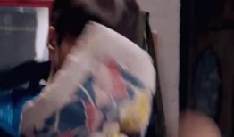 吃瓜闹鬼怎么回事儿啊视频,网络迷雾中的灵异疑云