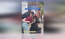 男孩背着女友吃瓜视频播放,男孩背着女友吃瓜，温馨画面引网友热议